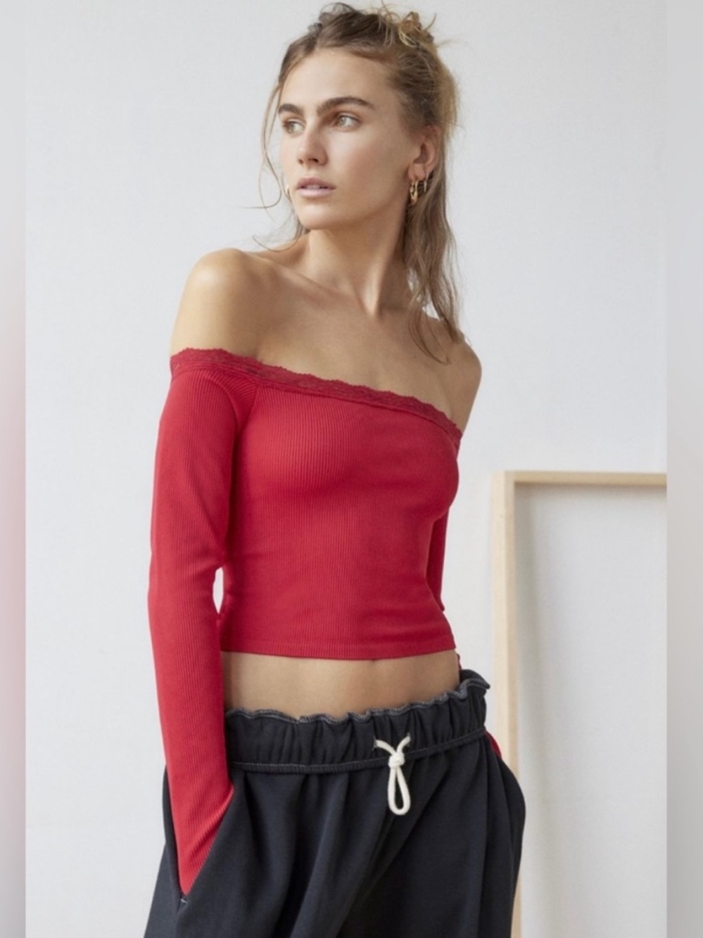 Urban Outfitters Red Off-Shoulder Ribbed Lace-Trim Crop Top
